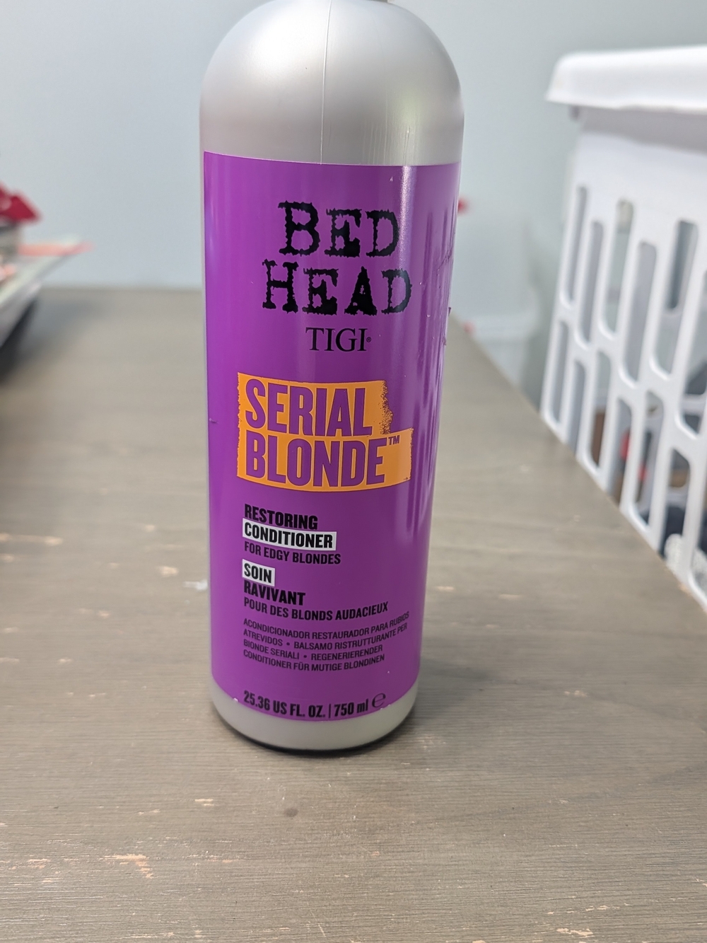 Bed Head Serial Blonde Conditioner - Purple with Yellow Label